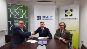 Colegio Granada renueva acuerdo Reale mar 16