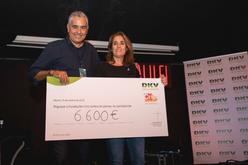 DKV y Ariel Rot recaudan 6.600 euros contra el cáncer