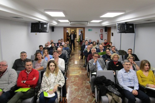 El Colegio de Alicante y Arag imparten formación sobre la nueva IDD 