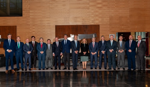 La nueva Comisión Permanente del Consejo General se reúne con Caser