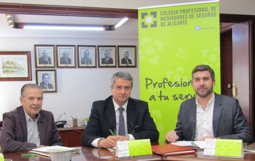 Plus Ultra y el Colegio de Alicante colaboran para impulsar la mediación