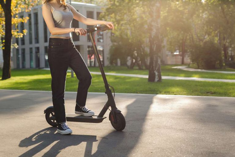 El número de accidentes de patinetes eléctricos sin seguro sigue