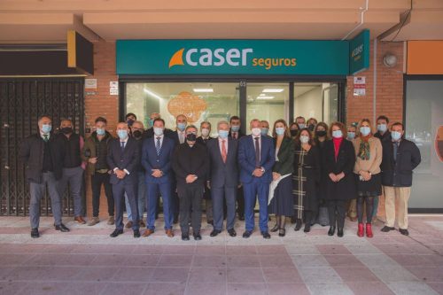 Caser Seguros inaugura una nueva agencia exclusiva en Sevilla.
