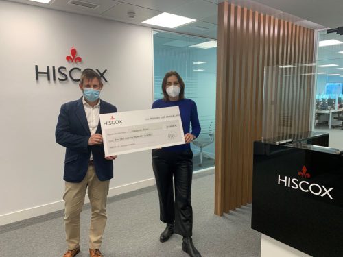 Hiscox entrega su donación al proyecto “1 Kilo de Ayuda” de Fundación Altius.