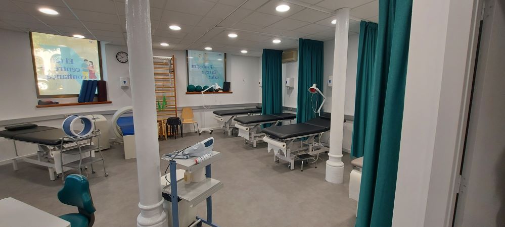 El nuevo centro médico de AXA en Barcelona abre sus puertas.