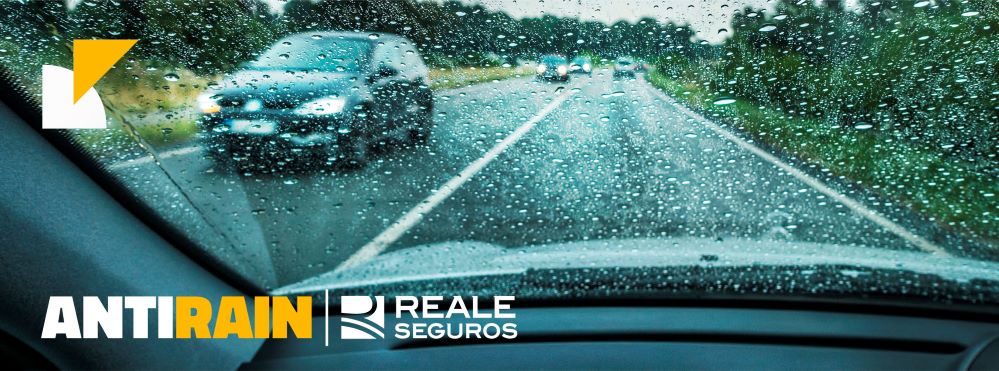 Reale Seguros fideliza a sus clientes de Auto con un tratamiento antilluvia para las lunas de sus vehículos.
