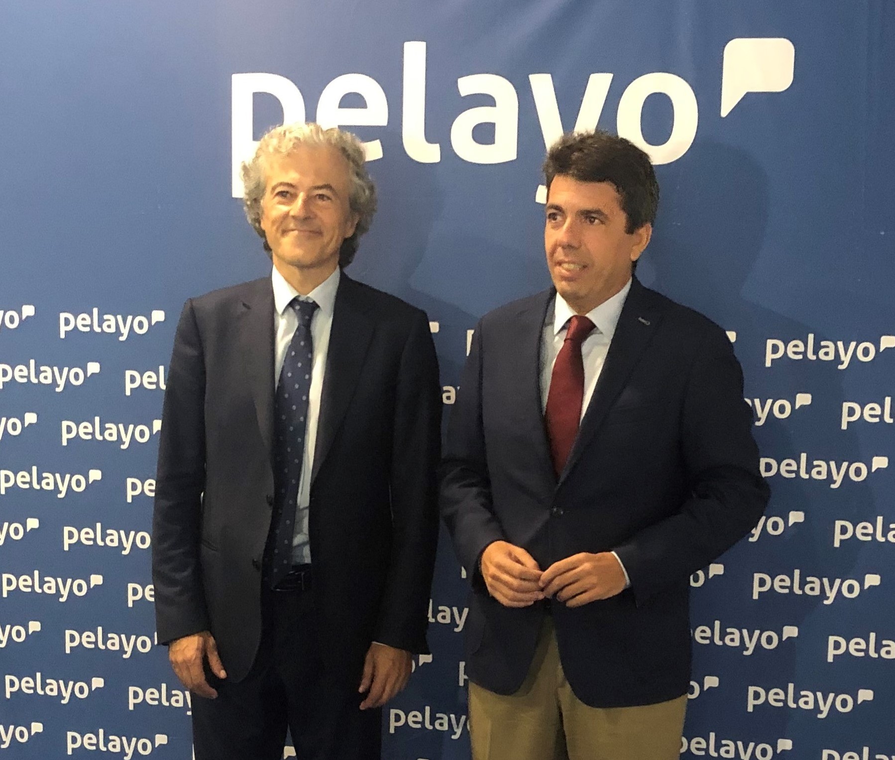 Pelayo ha reunido en Alicante a importantes miembros de la judicatura, de la educación y de la medicina junto a sus empleados y directivos.
