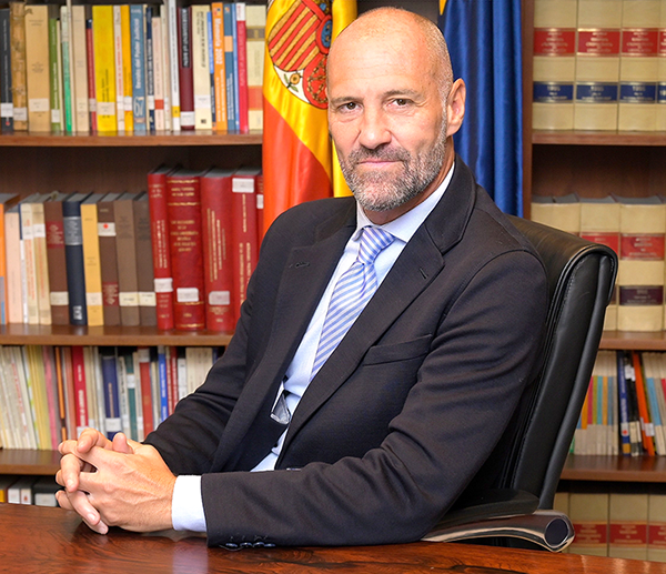 Ángel Corada, director del Centro de Estudios y gerente del Colegio de Madrid.