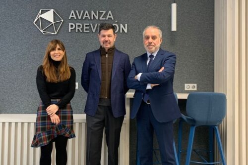 Avanza Previsión renueva su compromiso con Fundación Inade