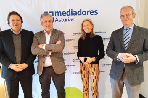 Mediadores Asturias y DKV destacan la importancia de la formación continua en la mediación