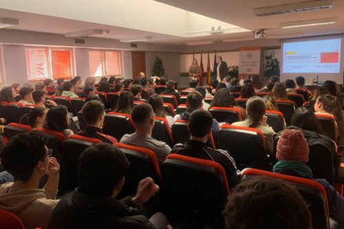 El Colegio de Valladolid presenta en la UVA la labor del Consorcio de Compensación de Seguros