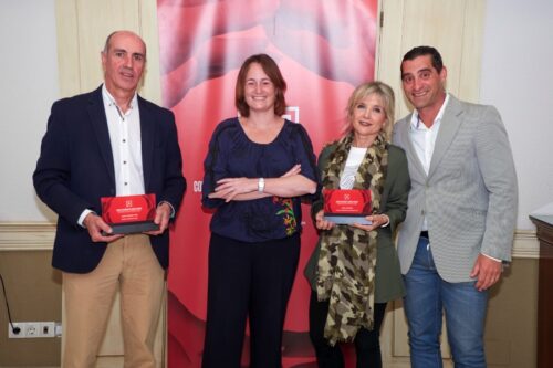 Jesús Nagore y Asefa Seguros reciben los Premios Mediaoro 2022