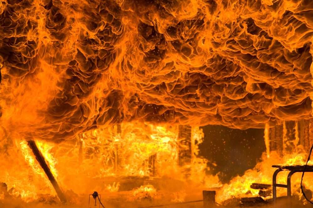 El año pasado los meses de verano concentraron el 43% de los incendios que sufrieron las empresas aseguradas por AXA.