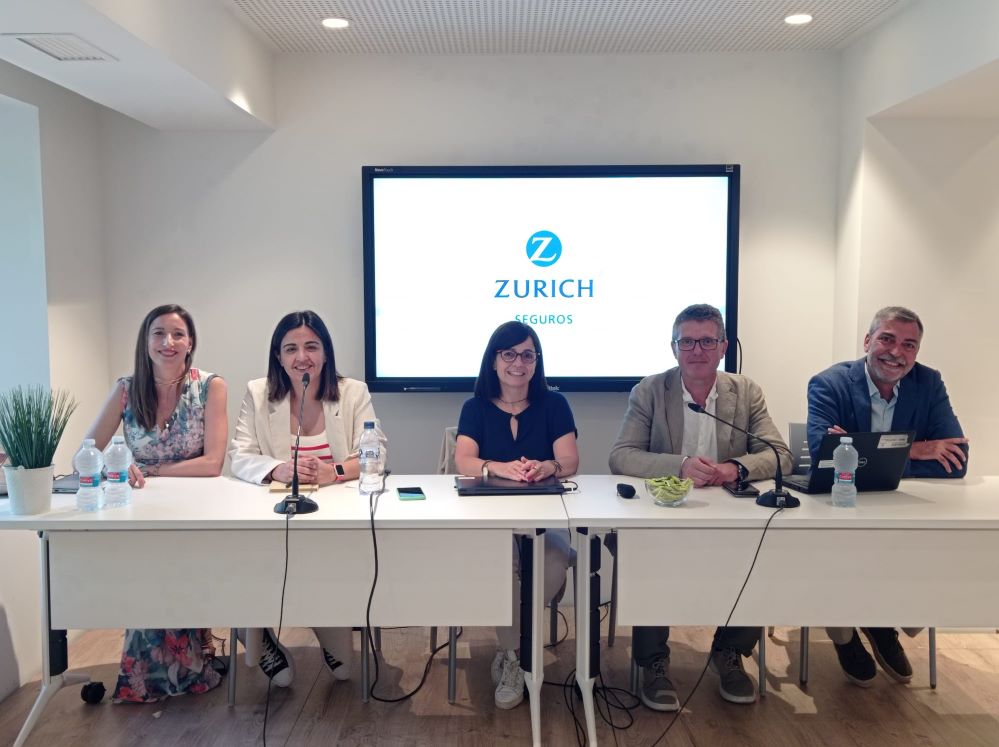 Zurich Seguros da a conocer a los mediadores valencianos sus nuevas propuestas de Comunidades y Motor | Green.