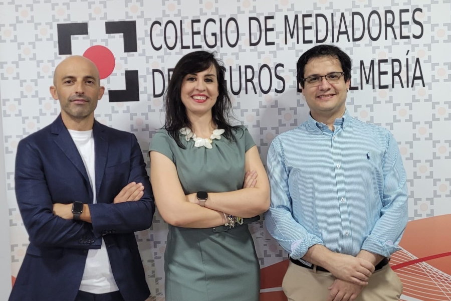 ARAG y el Colegio de Almería refuerzan su relación con un nuevo acuerdo