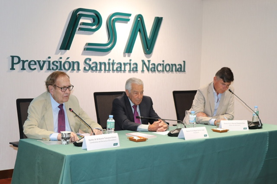 Ramón Tamames inaugura el ciclo de conferencias ‘Encuentros PSN. Debatir desde valores’