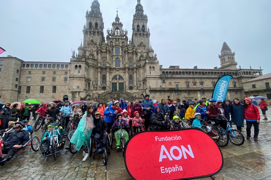 Fundación Aon fomenta la inclusión en el Camino de Santiago adaptado