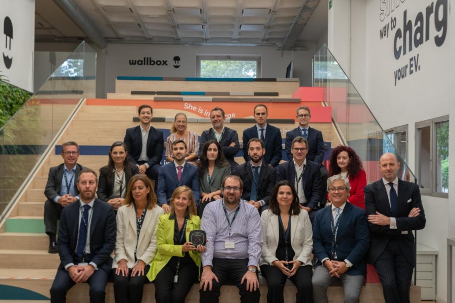 Cesce respalda préstamo de 35 millones a Wallbox para expandirse en España y EEUU