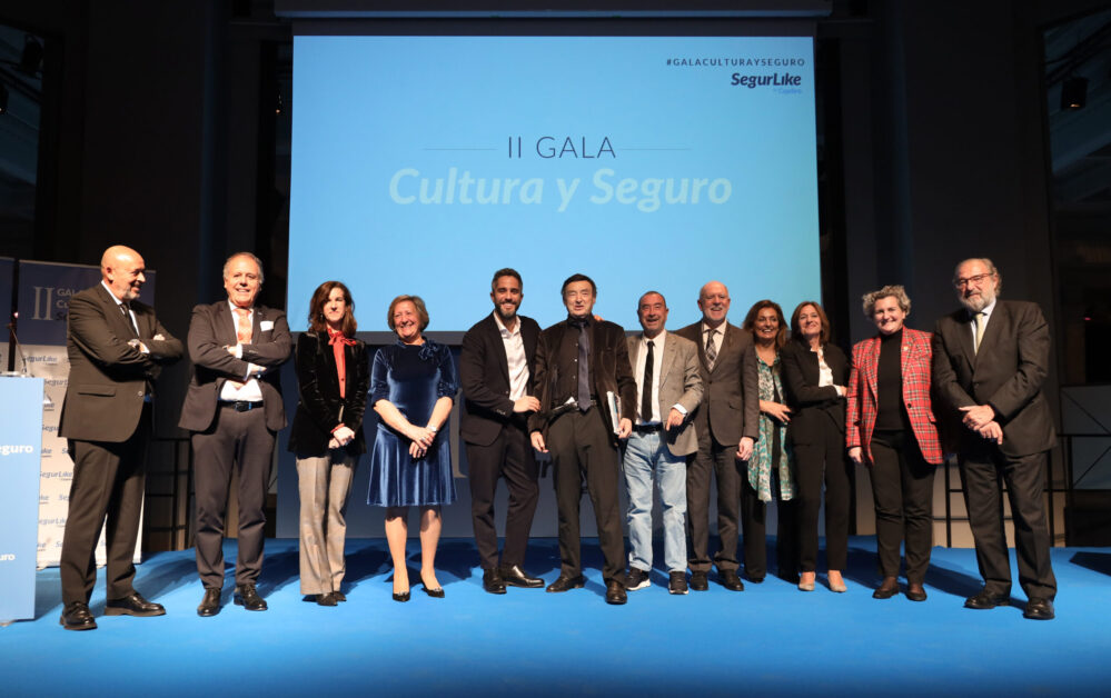 José Luis Garci, Roberto Leal y Fundación Mapfre, galardonados de la II Gala Cultura y Seguro SegurLike celebrada ayer en Madrid.