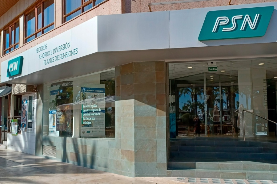 La exposición 'El Médico Rural' se traslada a la oficina de PSN en Alicante