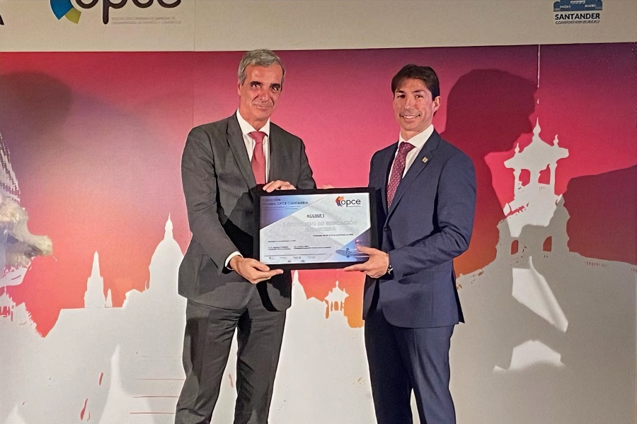 Bárymont recibe el segundo premio OPCE Cantabria por su Congreso de Educación Financiera