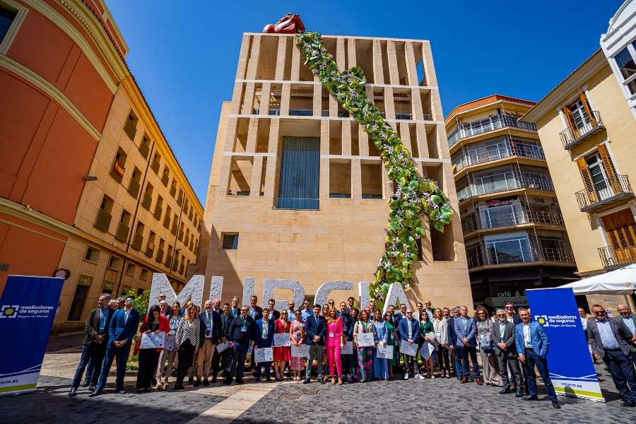 El Colegio de Murcia celebra su jornada anual de entrega de diplomas