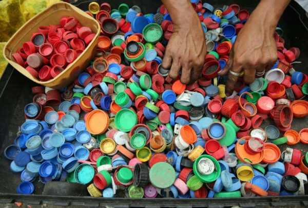 Fundación Inade y APROEMA abordan la gestión del riesgo en la industria del reciclaje