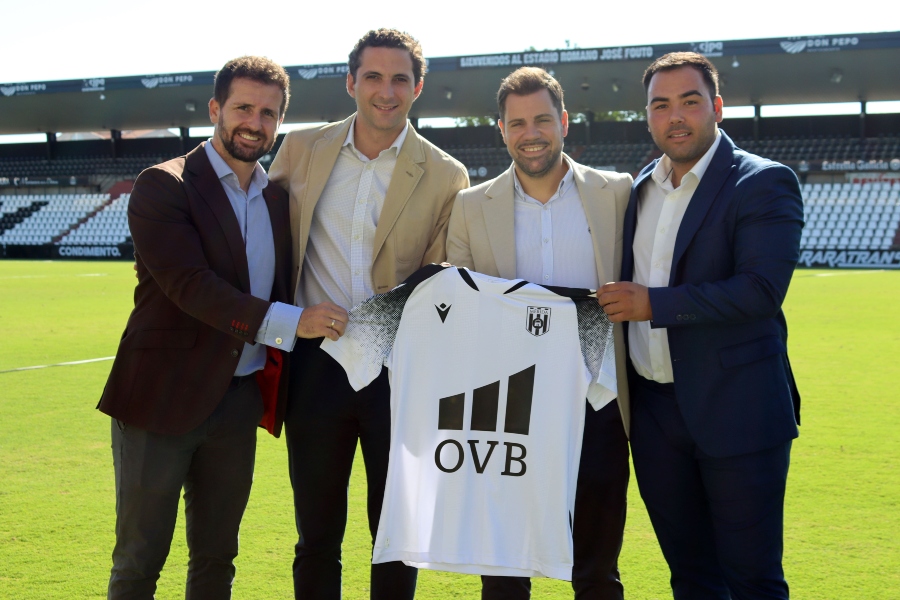 OVB España y AD Mérida firman un acuerdo para fortalecer las finanzas del club