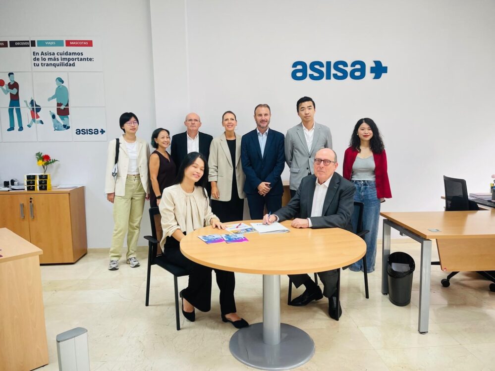 Sonfyc y ASISA han firmado un acuerdo para facilitar el acceso de la comunidad china en Baleares a los seguros de salud que ofrece la aseguradora.