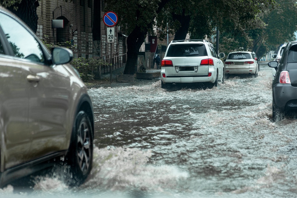 Zurich Seguros pone en marcha su plan de emergencia frente a los impactos de la DANA que ha asolado la Comunidad vAlencia Y otras zonas.