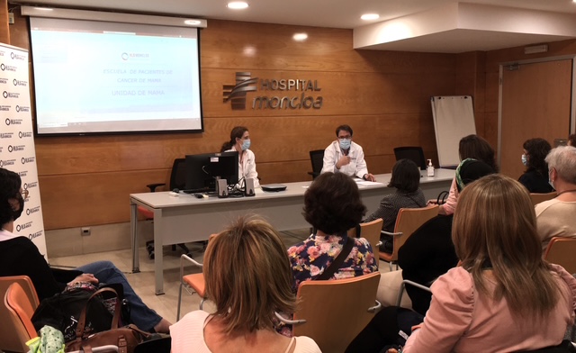 Hospital HLA Universitario Moncloa celebra la IV edición de la ‘Escuela de pacientes con cáncer de mama’.