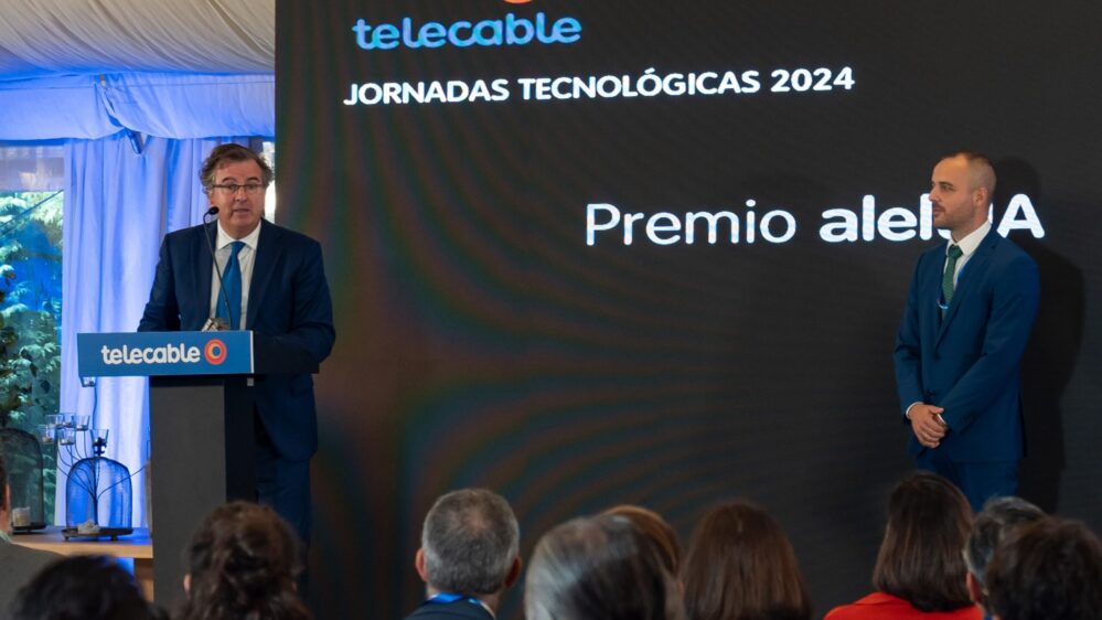 La empresa tecnológica asturiana ebroker Insurance Technologies, S.A. ha sido galardonada este martes con el prestigioso Premio aleluIA.