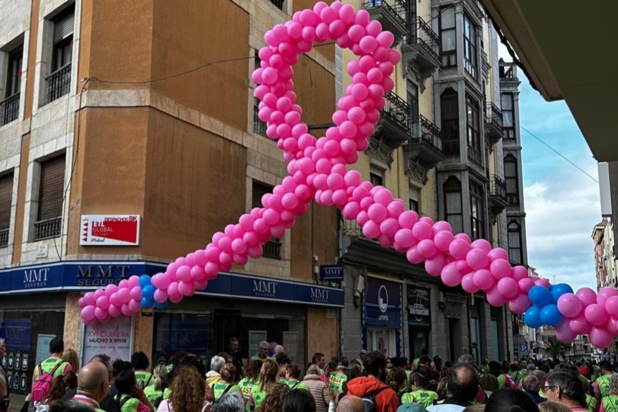 Más de 8.000 personas participan en la XVI Carrera Mucho X Vivir en Zamora