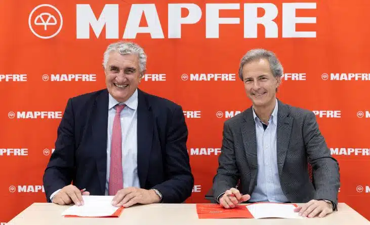 MAPFRE refuerza su compromiso con el colectivo senior con el fichaje de Romay como embajador de su programa “Generación Senior”.