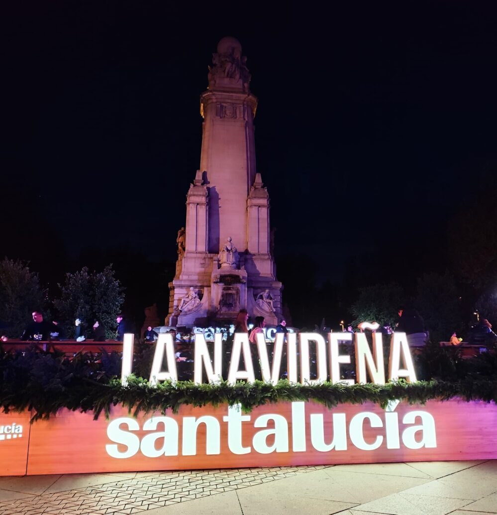 SANTALUCÍA patrocina, por cuarto año consecutivo, el mercado navideño madrileño, que estará abierto hasta el próximo 6 de enero de 2025.