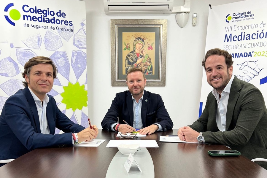 Nueva etapa en la colaboración entre Caser y el Colegio de Granada