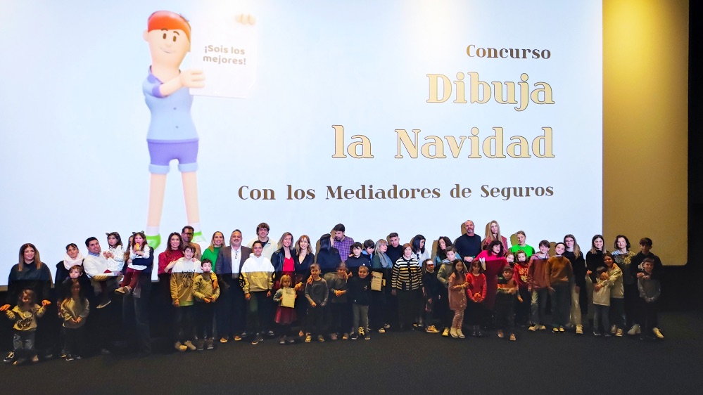 La Fundación MediaSeguros, en colaboración con el Colegio de Alicante, organizó su primer encuentro navideño.