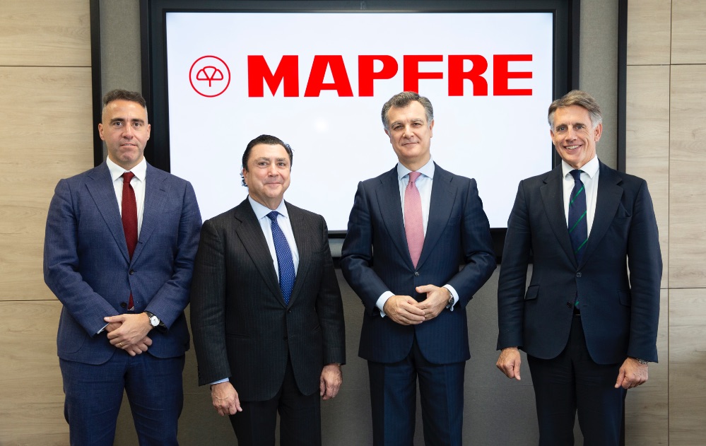 Alejandro Salvino, responsable de Aladdin Iberia; Álvaro Anguita, CEO de MAPFRE AM; Juan Bernal, director corporativo de Inversiones de MAPFRE, y Luis Megías, responsable de BlackRock Iberia.