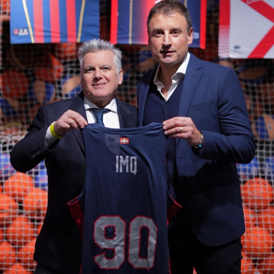 Saski Baskonia celebra los 90 años de IMQ en el Fernando Buesa Arena