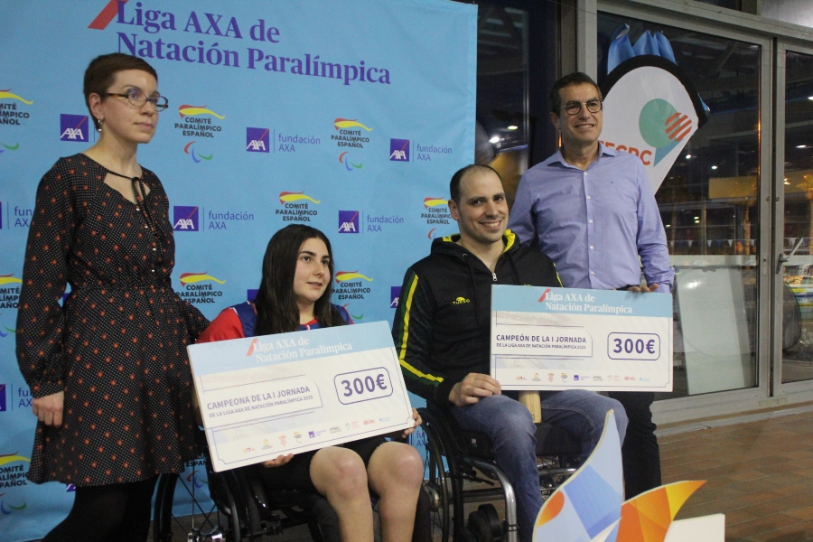 Toni Ponce y Berta García triunfan en la primera jornada de la Liga AXA