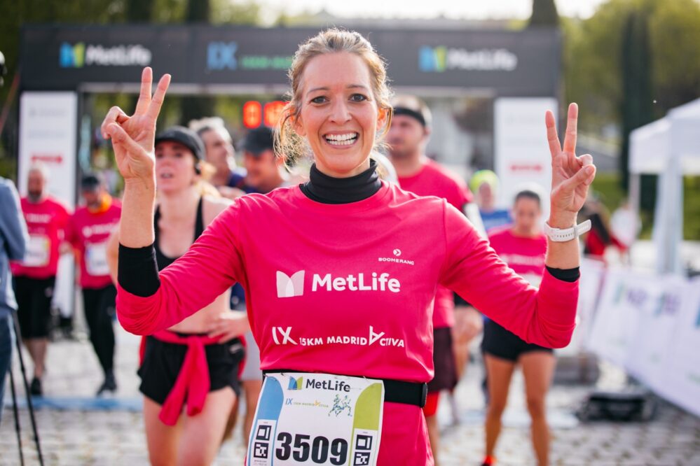 La 15 Km MetLife Madrid Activa celebra su décima edición con 8.000 inscritos, un réord para una carrera emplemática.