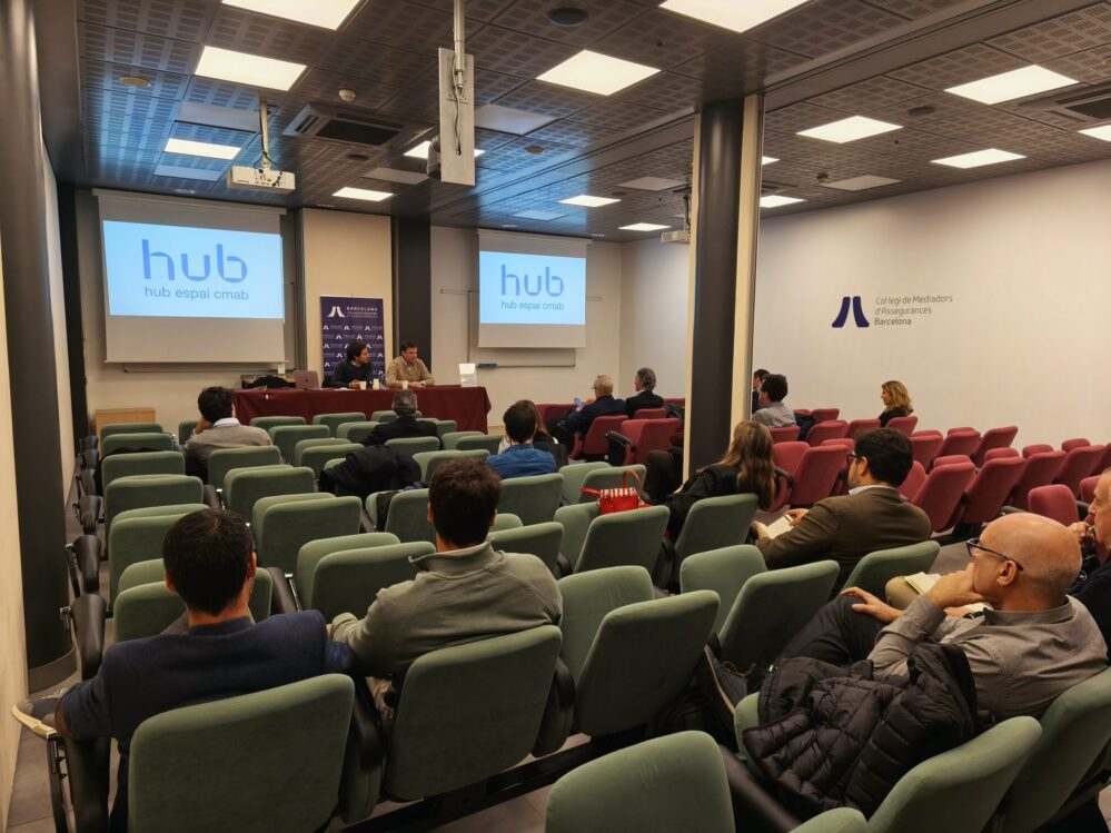 El Col·legi de Barcelona inaugura el Hub Espai CMAB como epicentro de innovación en el sector asegurador ante unos 50 mediadores.