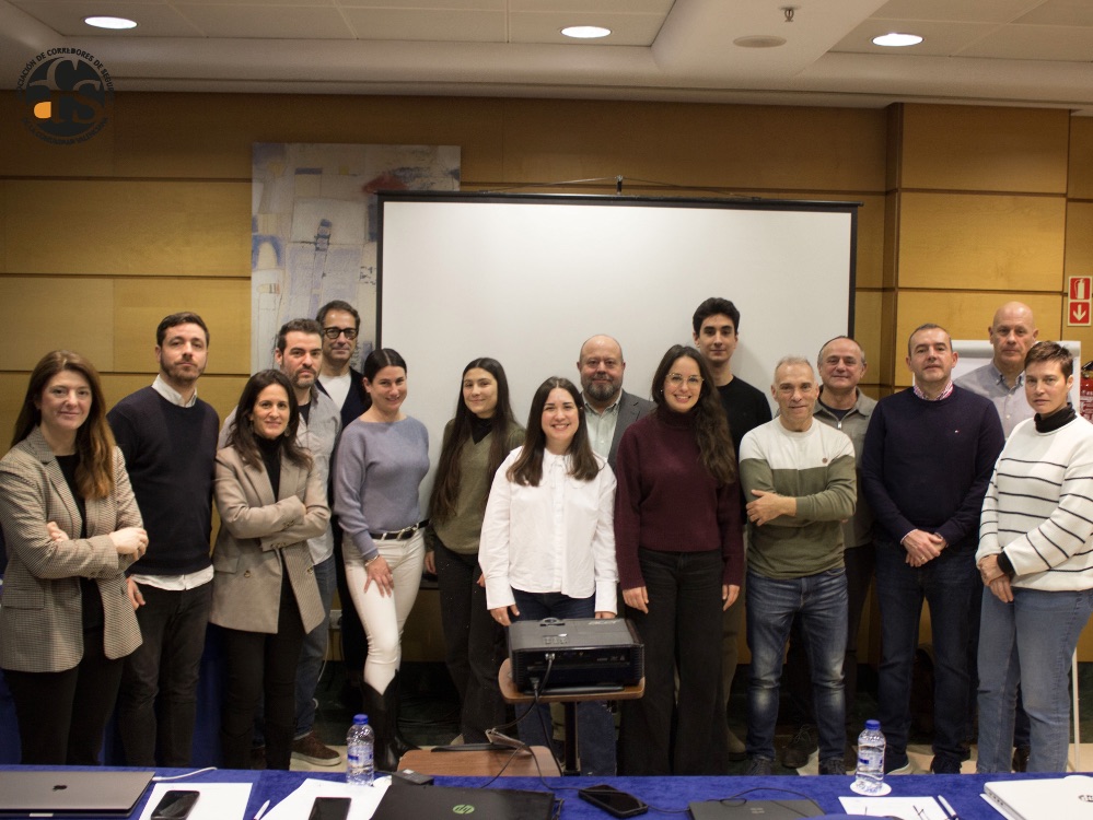 La Asociación de Corredores de Seguros de la Comunidad Valenciana (ACS-CV) celebró el curso "Introducción al marketing online. Impulsando el éxito en el mundo digital para los Corredores de Seguros de la Comunidad Valenciana"