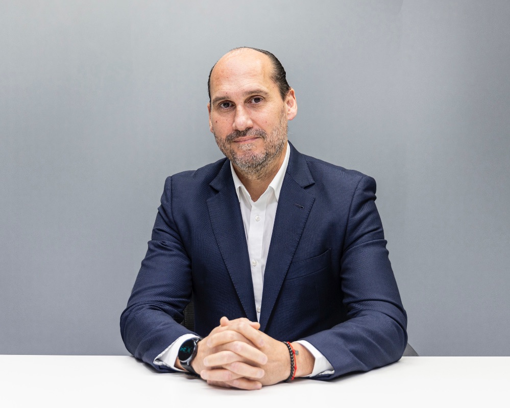 Mobius Group** anuncia la incorporación de **Valentín Martínez** como su nuevo Director de Operaciones