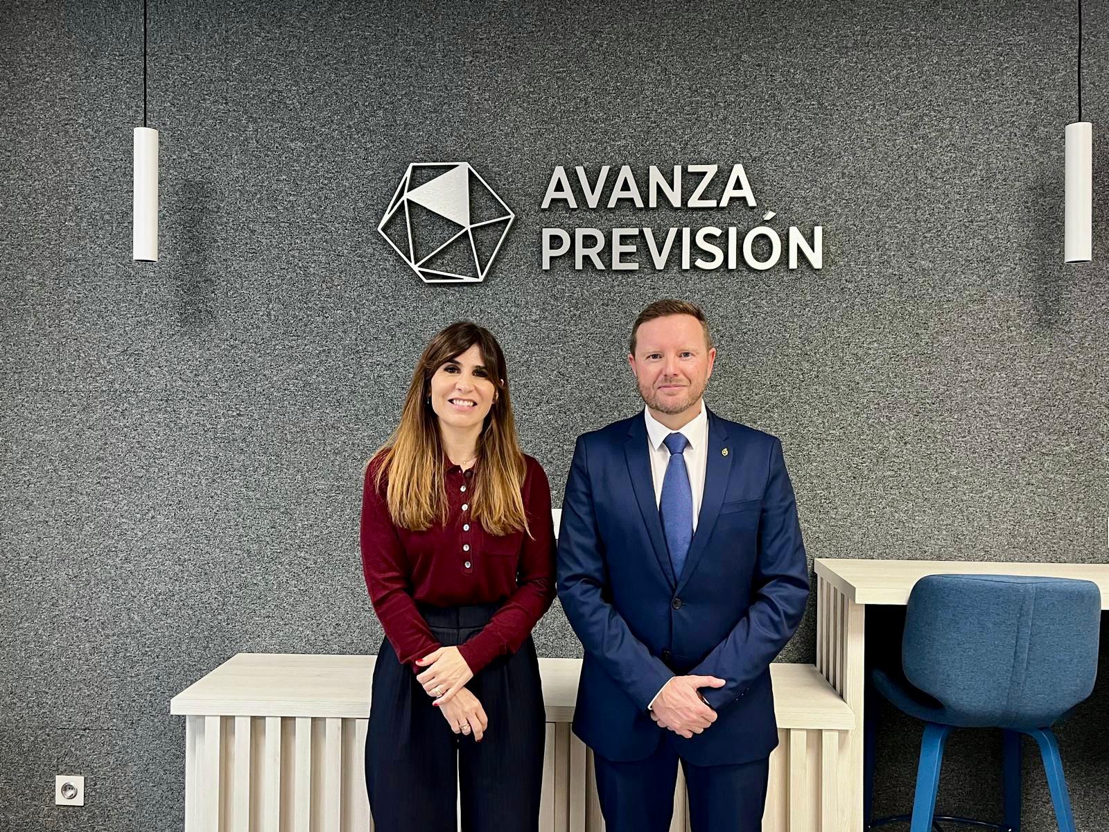 Avanza Previsión y el Colegio de Granada han renovado el convenio de colaboración que mantienen desde hace dos años.