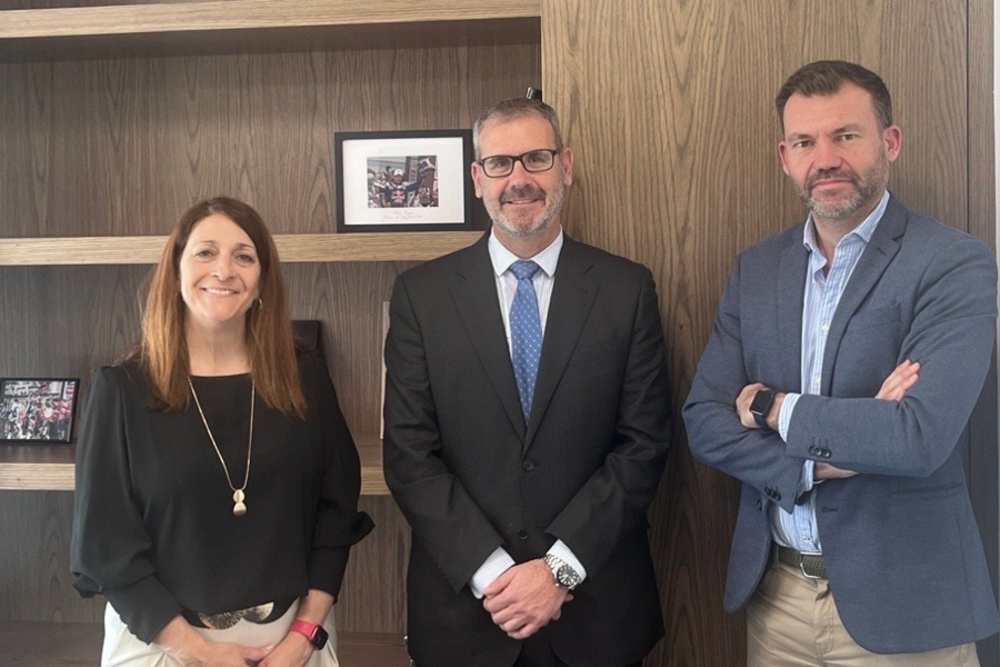 Senassur renueva su acuerdo con el Colegio de Málaga