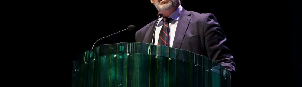 Carlos Rus asume la presidencia de la OEHSS con el respaldo unánime del sector sanitario