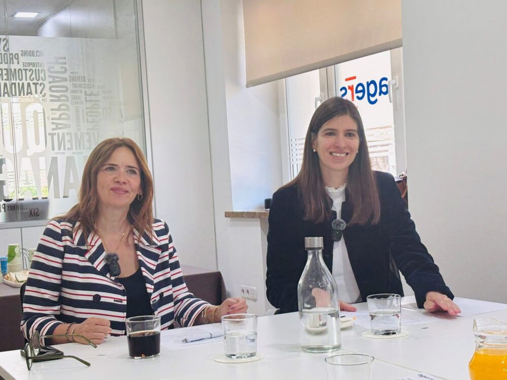 AGERS celebró una nueva edición de “De tú a tú” con Ana Dores, Country Manager Iberia de AXA XL, y Marta Vega de Exolum.