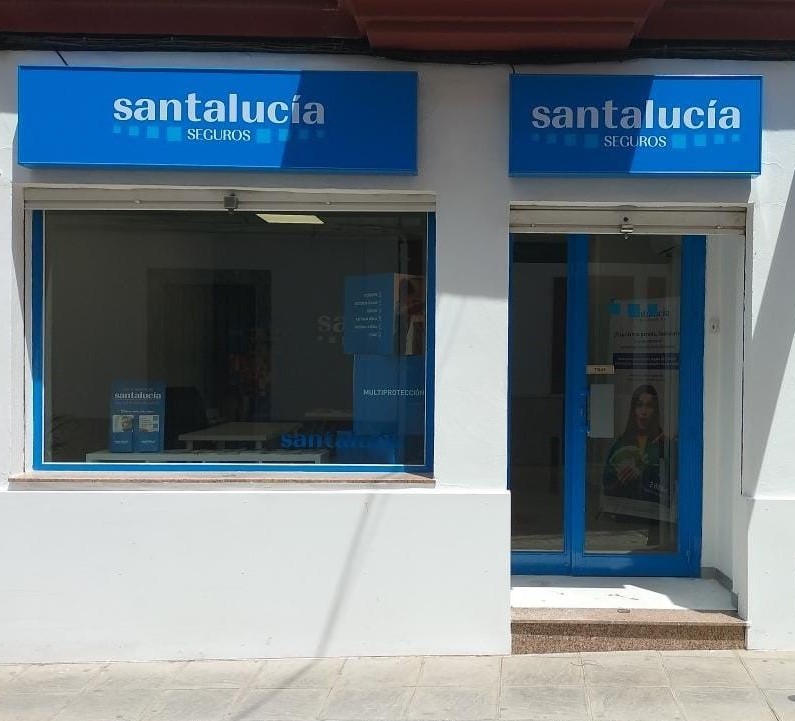 SANTALUCÍA ha inaugurado una nueva agencia de su Canal de Agentes Exclusivos dentro del plan estratégico de expansión.