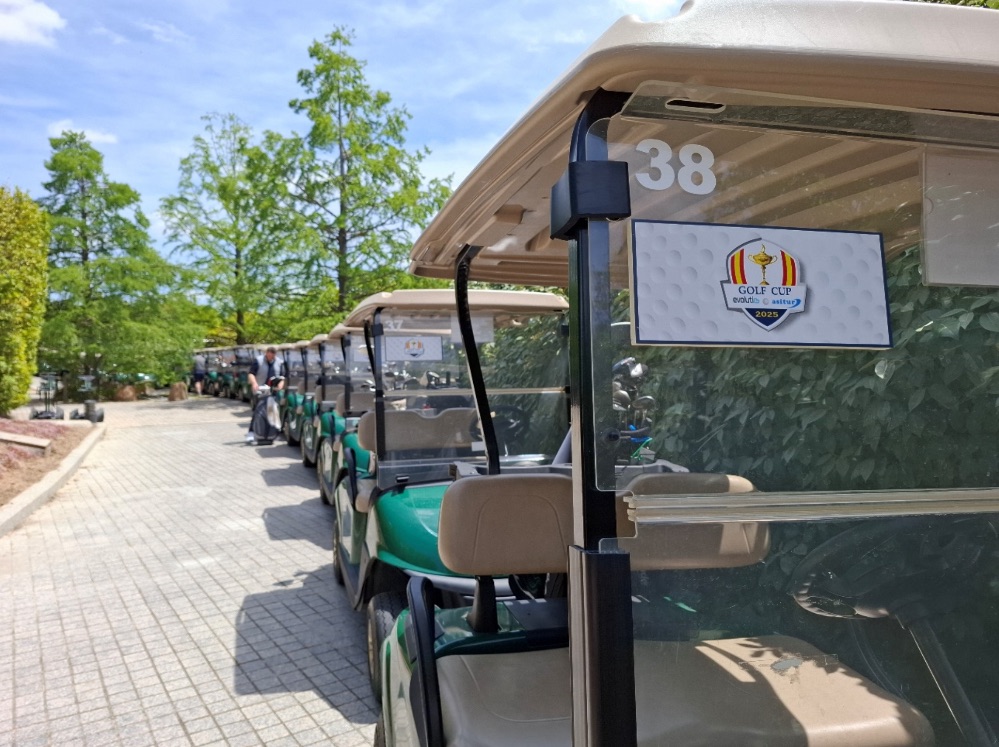 Asitur ha celebrado la 5ª edición de su Torneo de Golf, un evento que organiza en colaboración con Evolutio